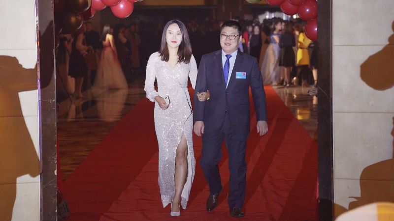 “凝心聚力 ·砥礪前行”— 龍港集團2020新春年會完美收官！