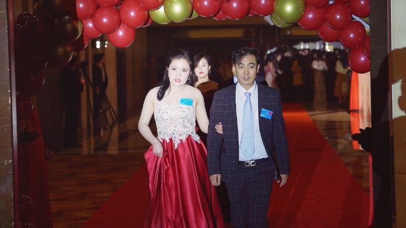 “凝心聚力 ·砥礪前行”— 龍港集團2020新春年會完美收官！