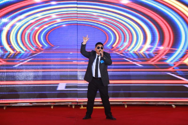 “凝心聚力 ·砥礪前行”— 龍港集團2020新春年會完美收官！