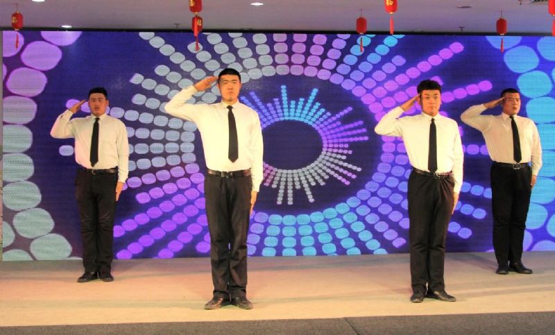 不忘初心 衷愫韶華——龍港集團(tuán)迎新春文化盛宴震撼來(lái)襲！