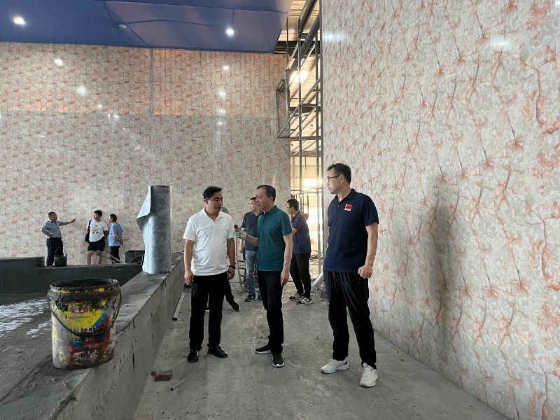 市體育事業(yè)發(fā)展中心領(lǐng)導(dǎo)蒞臨龍港運動中心調(diào)研